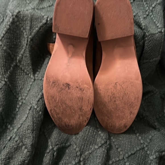 Tan Leather Steve Madden Booties - Size 6.5 - Picture 11 of 12